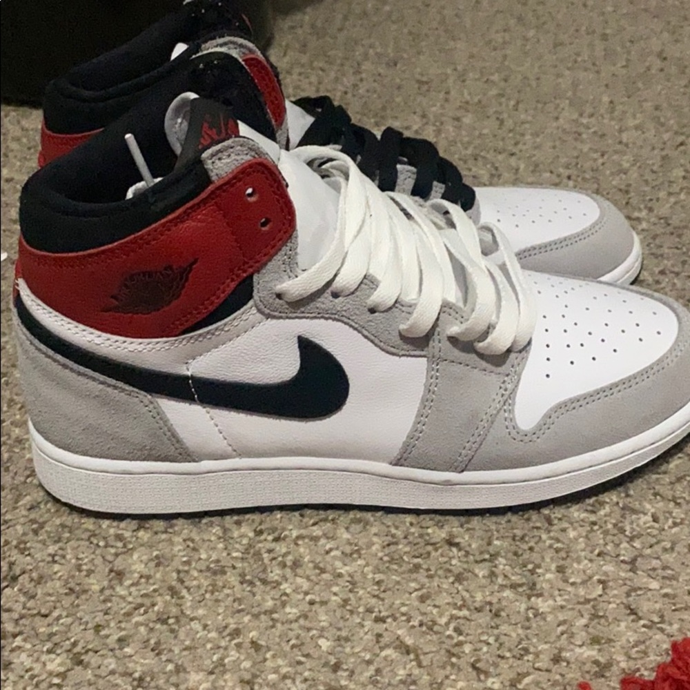 jordan high OG smoke grey 1s